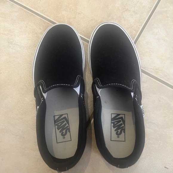 Slip on Vans - Picture 2 of 2